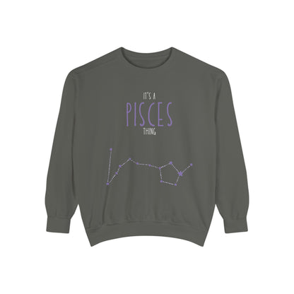 Pisces Zodiac Sweatshirt – Cozy Astrology Gift for Her, Unisex Pullover for Astrology Lovers, Birthday, Everyday Wear, Casual Style